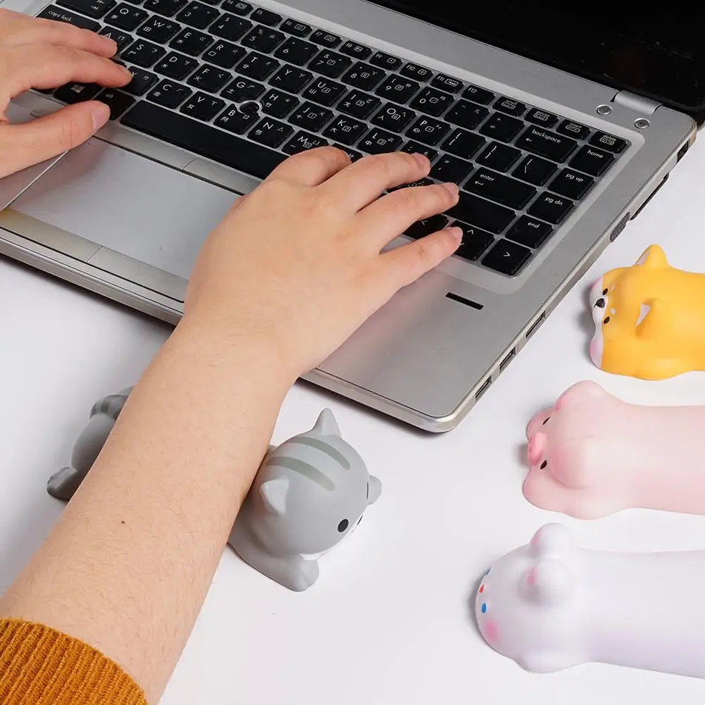 

Cute Wrist Rest Support for Mouse Computer Laptop Arm Rest for Desk Ergonomic Kawaii Office Supplies Slow Rising Squishy Toys