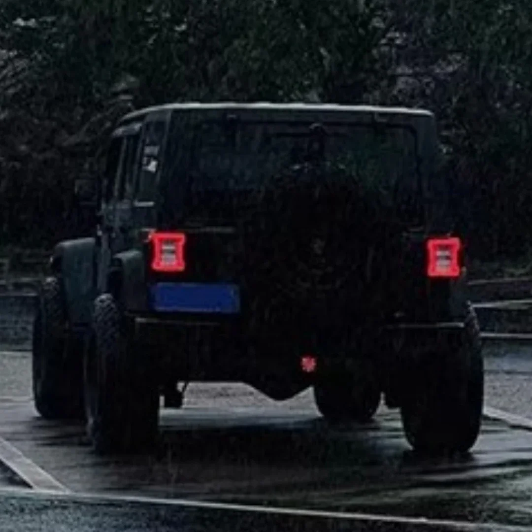 Пара светодиодных задних фонарей в сборе для Jeep Wrangler JK 2007-18 модифицированных