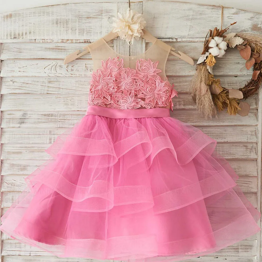 

Платья для девочек с розовыми цветами 2023 милое детское свадебное платье с аппликацией и бантом и круглым вырезом Многоярусное Тюлевое платье принцессы длиной до колена для девочек