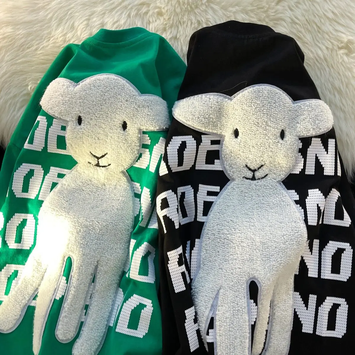 

Super Cute Appliques Sheep Anime T Shirts Kawaii Cartoon Casual Tee Tops Hip Hop Streetwear Men Women Harajuku Summer Large 2XL