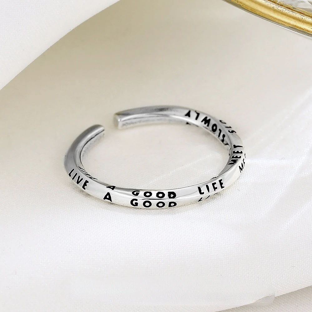 

Vintage Personalized Fashion Mobius Ring Unisex Silver Open Ring Banquet Jewelry Accessories Gift