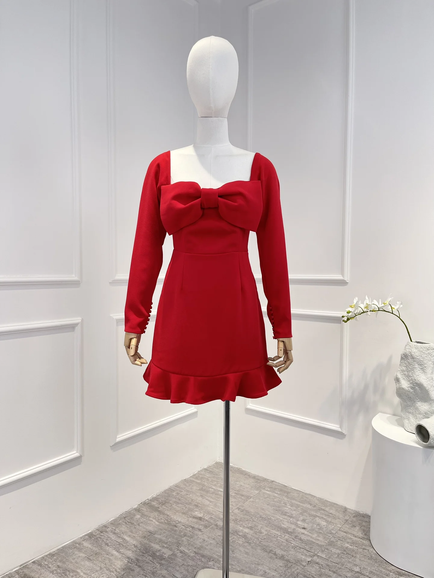 

2022 New Winter Elegant Red Long Sleeve Bow Mermaid Mini Lady Warm Dress