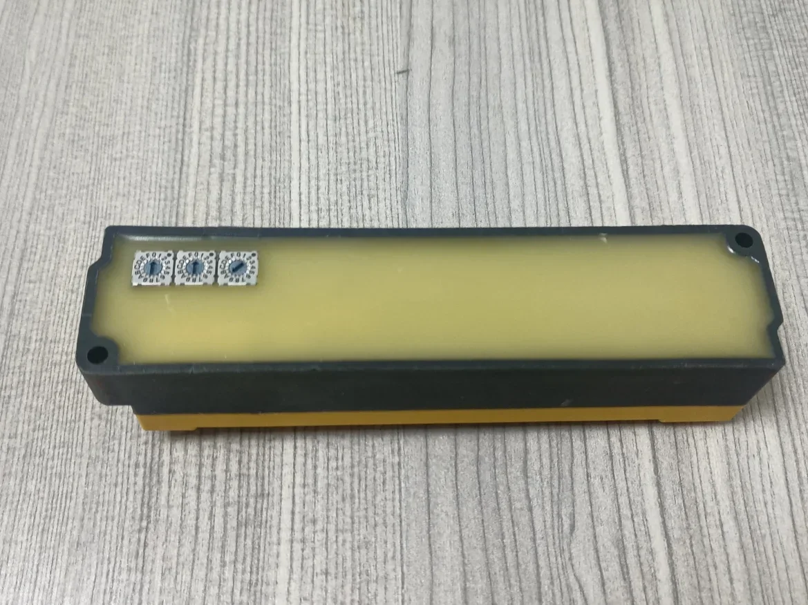 Фото Новый блок Beckhoff EP1908-0002 EtherCAT, 8-канальный цифровой вход 24VDC, M12 TwinSAFE, выгодная цена №5