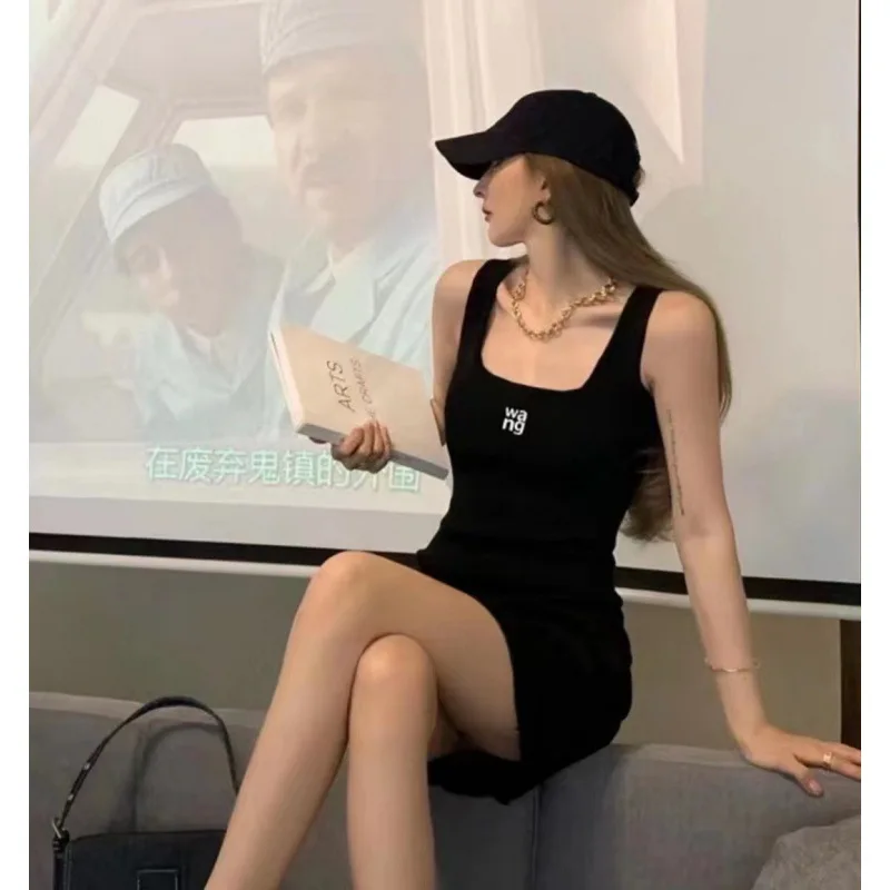 

AW Wang Fashion Classic Trendy Designer Square Collar Sexy Elastic Slim Fit Sleeveless Knitting Medium Long Slim Dress Women