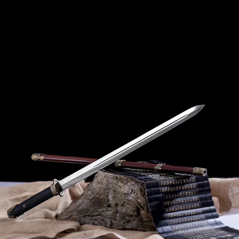 

Китайские мечи, которые сделаны из сто стали и устанавливаются как жемчужная рыбья кожа, деревянная подставка для косплея