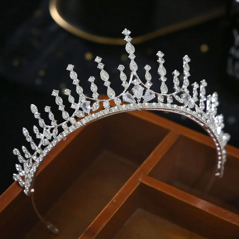 

Bridal petite hair accessories pearls bow head jewelry Zircon
