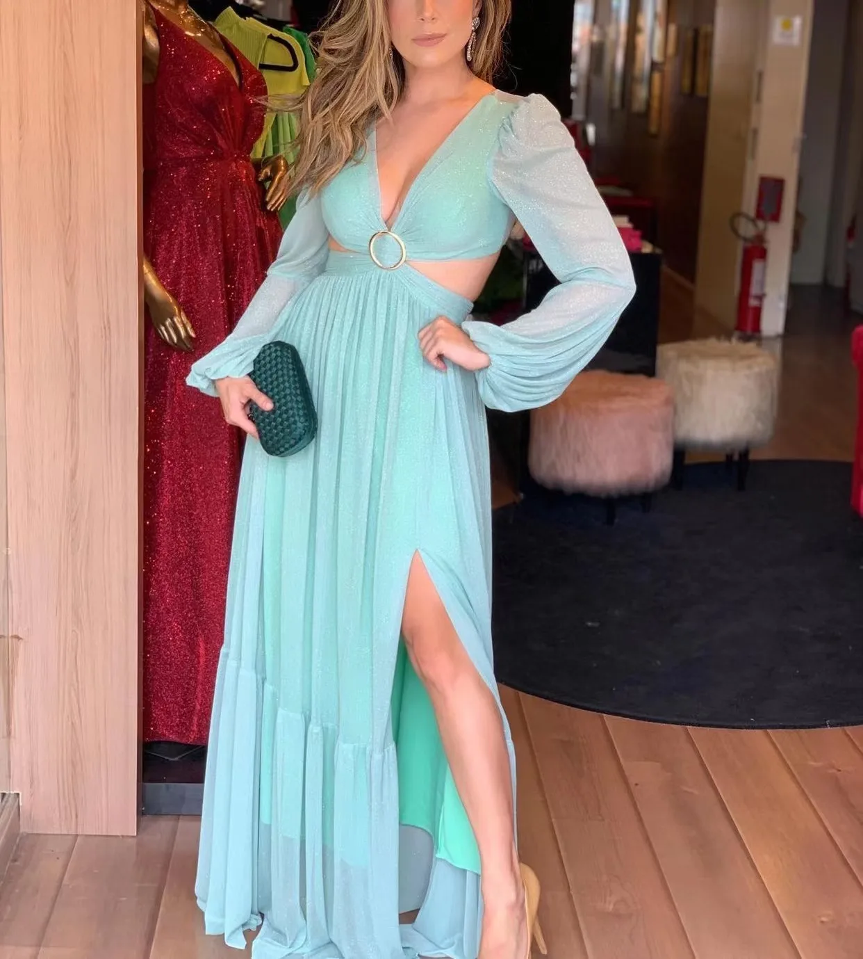 

Женское длинное платье с V-образным вырезом, легкое летнее однотонное ажурное платье с длинными рукавами-фонариками и разрезом