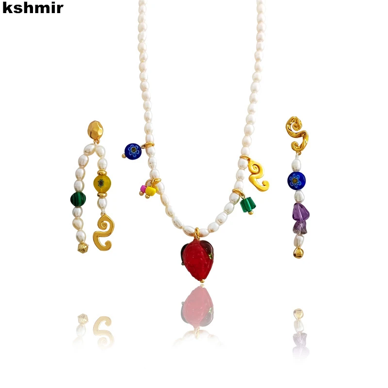 

kshmir 2022 New vintage elegant natural pearl necklace color glass INS Wind asymmetrical necklace earrings women's set