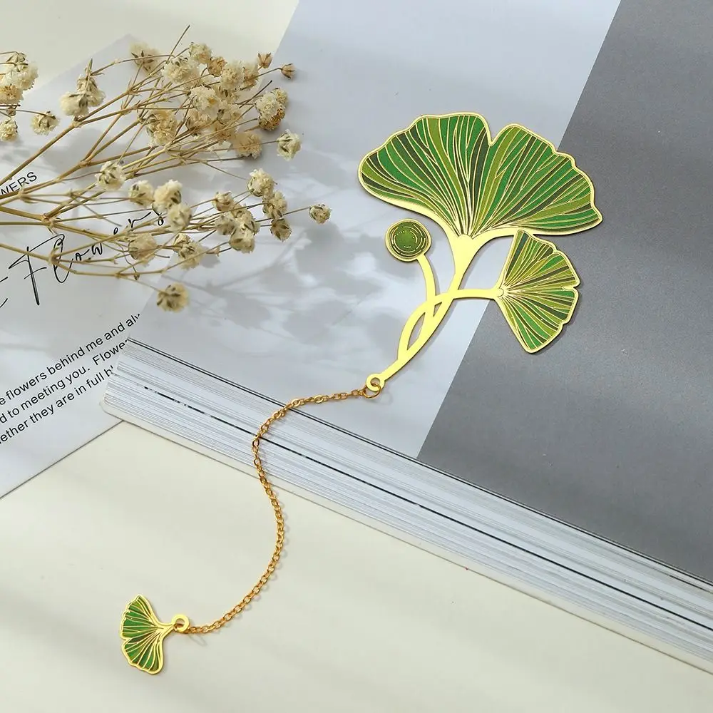 

Зелёная металлическая закладка в китайском стиле