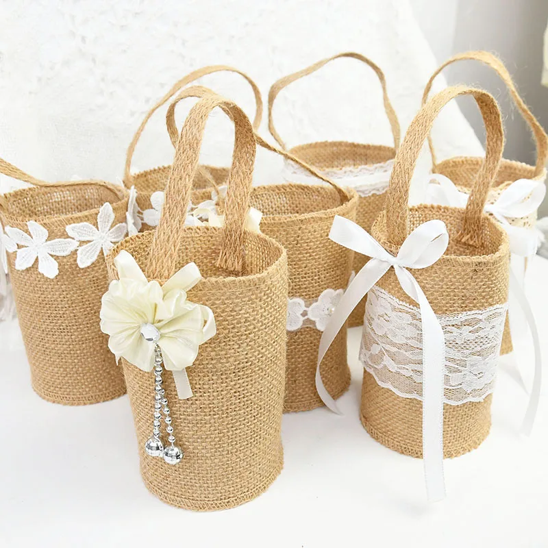 

New Vintage Flower Basket Burlap Jute Roses Rustic Wedding Flower Girl Basket With Lace Satin Wedding Party Candy Bag