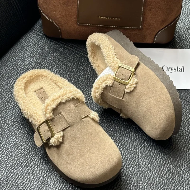 Замшевые женские тапочки на платформе зимние теплые короткие плюшевые ботинки