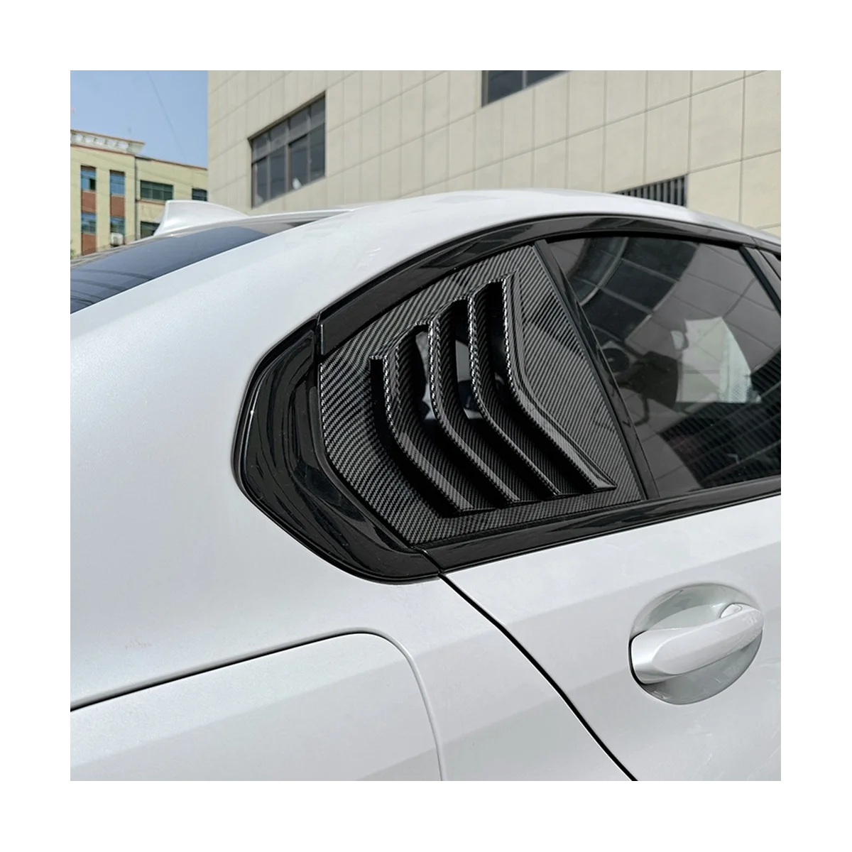 Накладки на заднее стекло автомобиля треугольные наклейки затвор отделка