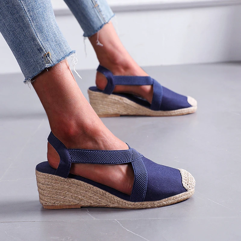 

2022 Women Straw Hemp Rope Sandals Retro Linen Canvas Wedge Round Toe Casual Sandals Singles Shoes Elegant Closed Toe Sandal