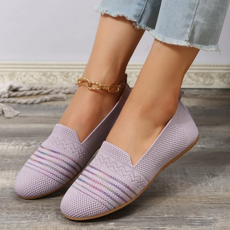 

Hot Selling Large Size Mesh Shoes for Women 2023 New Breathable Lightweight Casual and Non Slip Single Shoes for Women