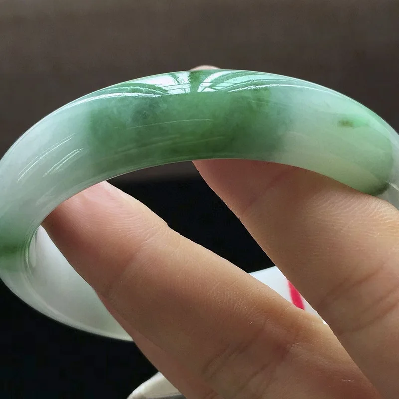 Оптовая продажа с завода натуральный изумруд из Мьянмы старый плавающий зеленый