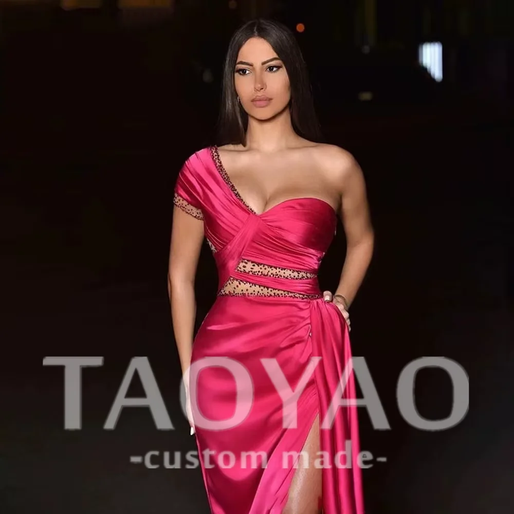 Фото Индивидуальные простые розово-красные атласные вечерние платья на одно плечо с юбкой-годе длинная юбка с V-образным вырезом №2