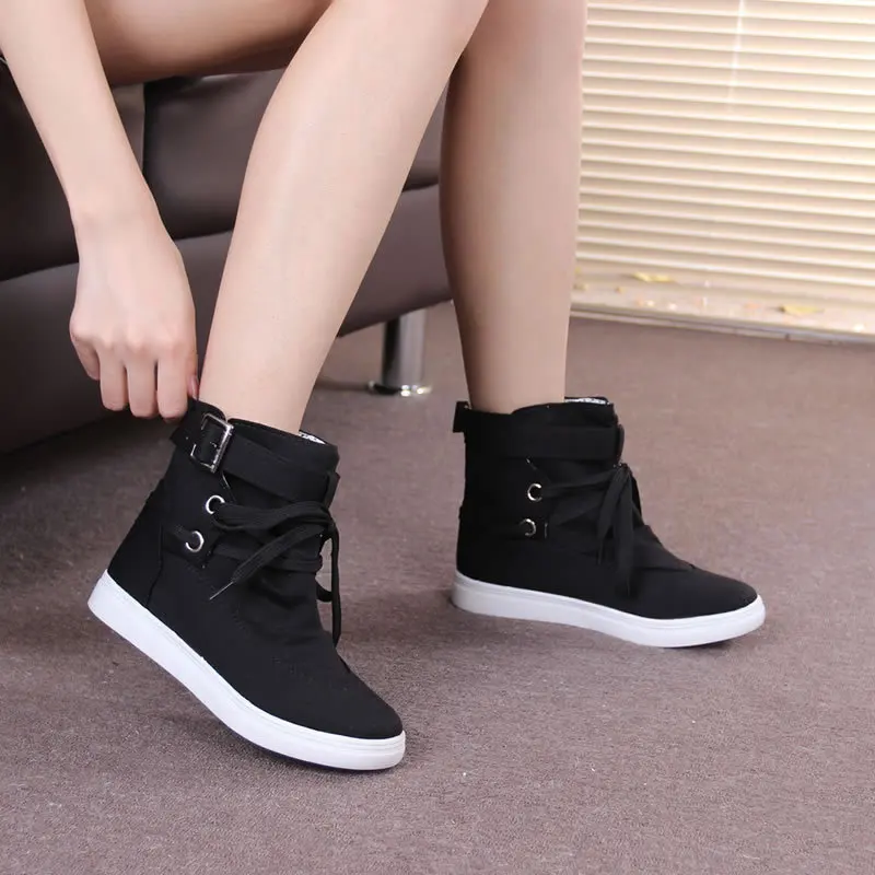 2021 Spring and Autumn New Women's Plus Velvet High-top Shoes Shoes Lace-up Student Flat-bottomed Casual Women's Short Boots