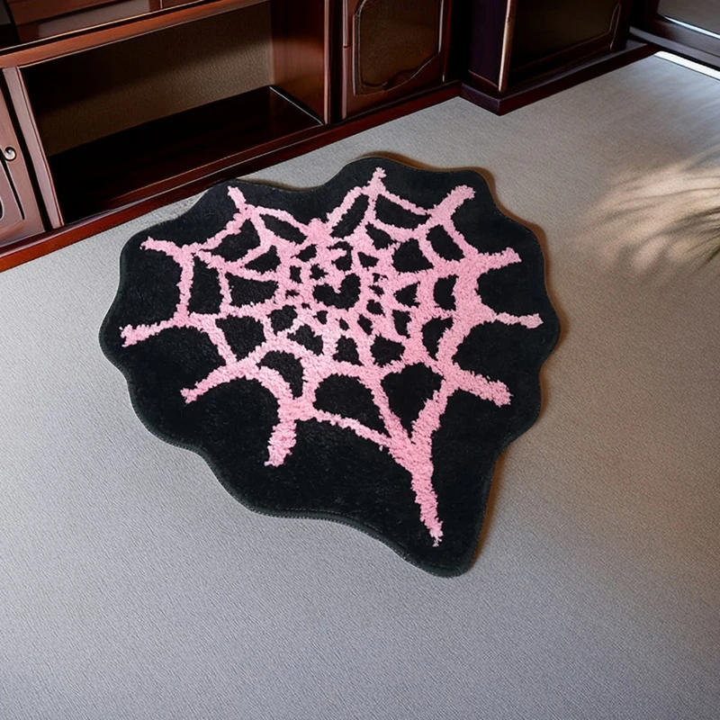 Коврик в готическом стиле на Хэллоуин с рисунком паутины форме сердца