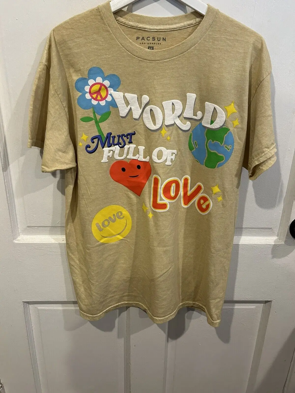 Футболка PacSun World Full of Love с изображением счастливого лица цветов земли бежевого