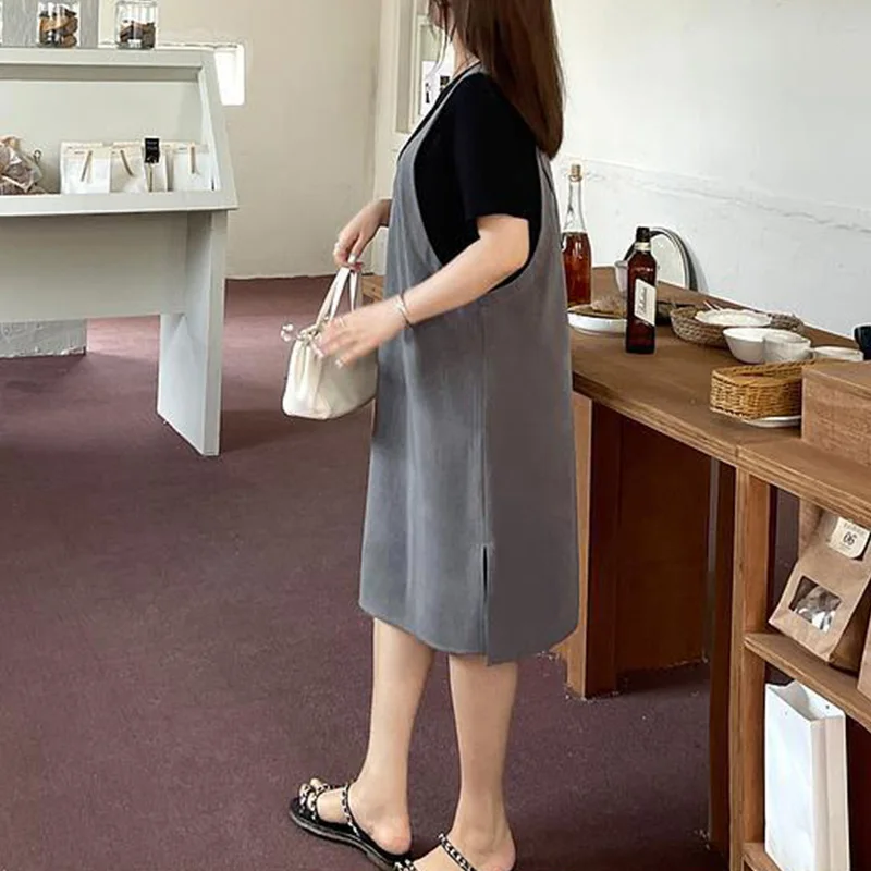Plus Size Clothes Versatile Fake Two Pieces Korean Round Neck Button Combination Color Contrast Womens Straight Mid Length Dress