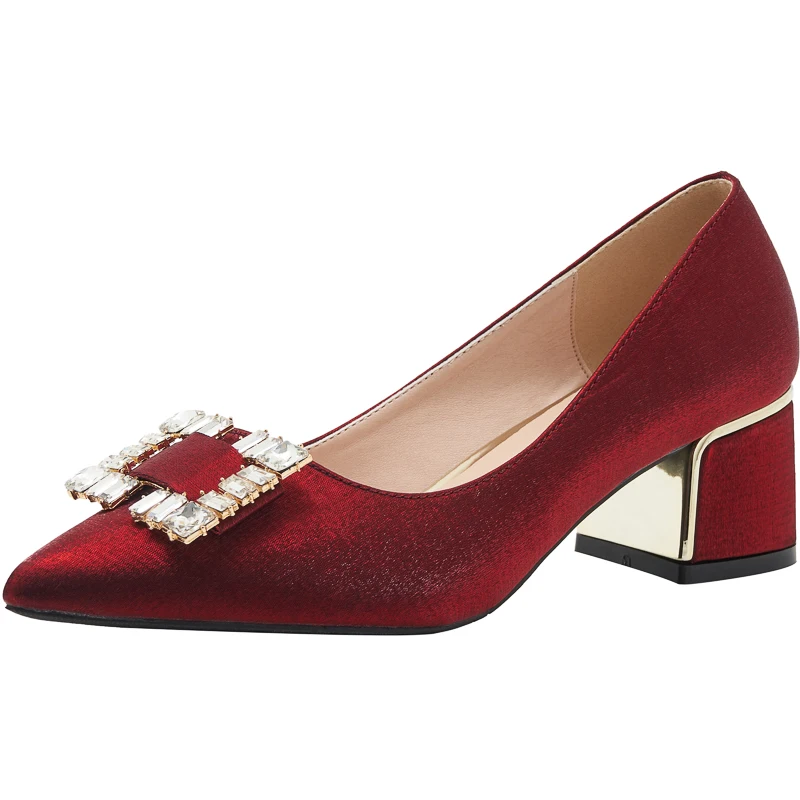 

Pumps 2023 New Pearl Diamond Buckle Pointed Toe Fashion High Heels Summer Designer Shoes Wedding Party Luxury Brand Woman Shoe