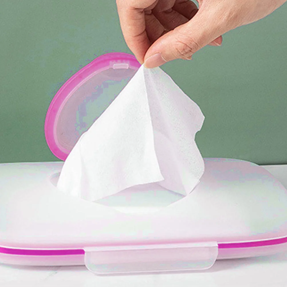 

2Pcs Portable Infant Wet Tissue Cases Practical Baby Wipes Boxes (Assorted Color)