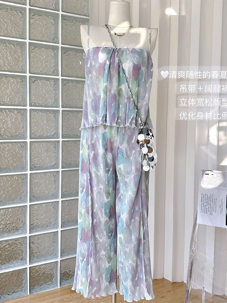 

Women Aesthetic Print Design Vacation 2 Pieces Outfit Pleated Chiffon Cozy Suspender Vest+High Waist Straight Wide Leg Pants