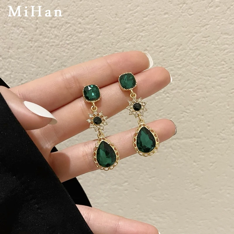 

Mihan 925 Silver Needle Delicate Jewelry Green Vintage Earrings 2022 New Trend Glass Crystal Drop Earrings For Girl Lady Gifts