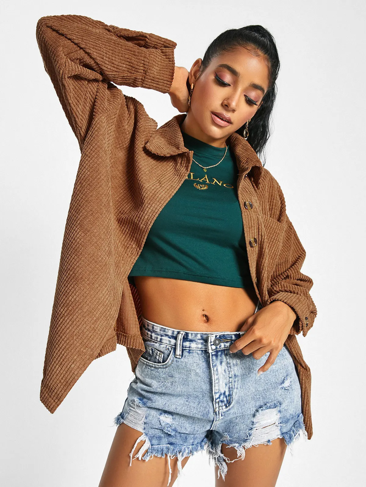 

Женская Вельветовая куртка на пуговицах, в рубчик