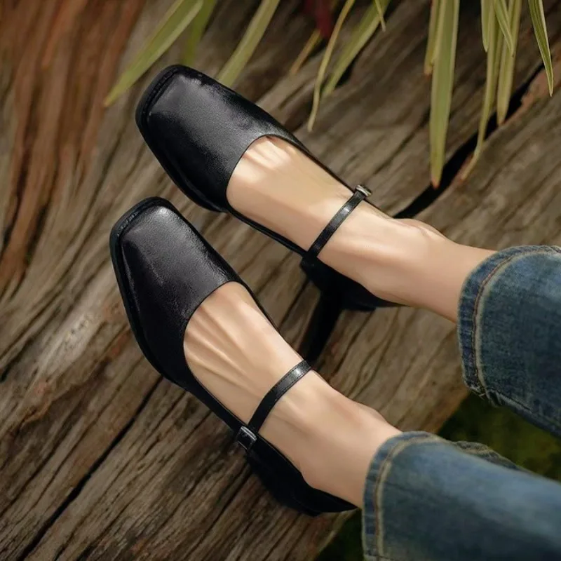 Модная женская обувь на среднем каблуке с квадратным носком элегантная Marie Janes