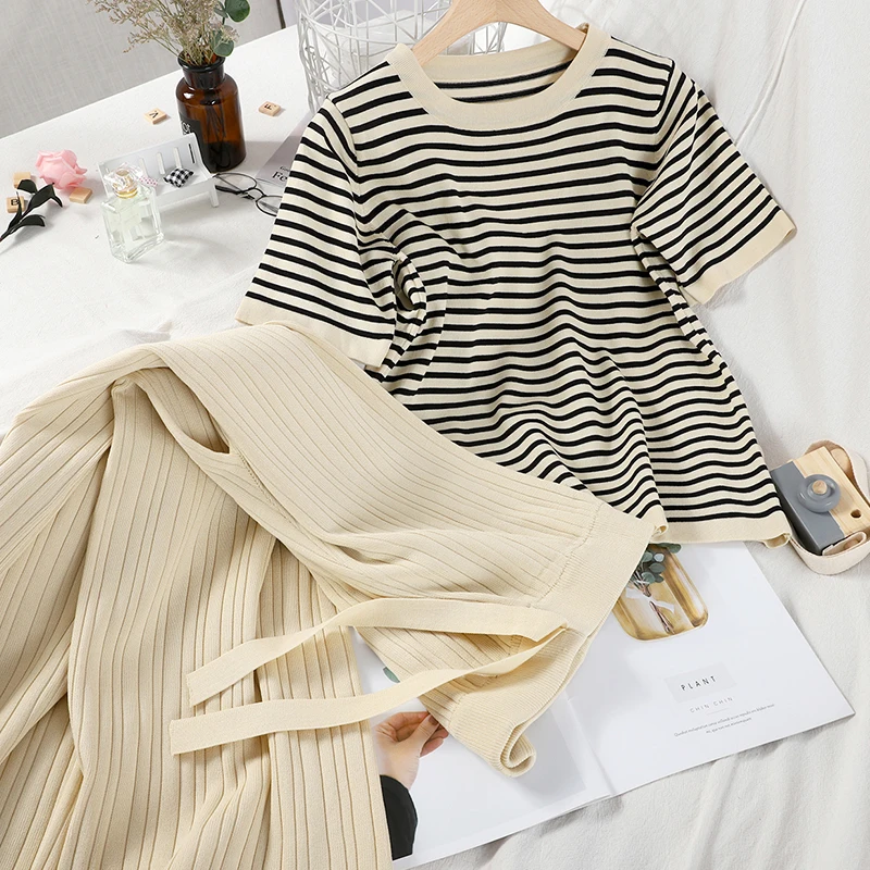 O Neck Stripe Contrast Color Short Sleeve Top Suit+ High Waist Slim Solid Color Wide Leg Pant Knit Outfits Set Women 2 Pieces