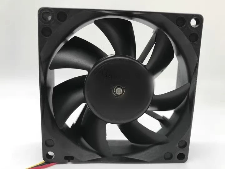 Бесплатная доставка оригинальный FBA08A12H 12 В 0 25 А 8 см 8025 3-проводной вентилятор