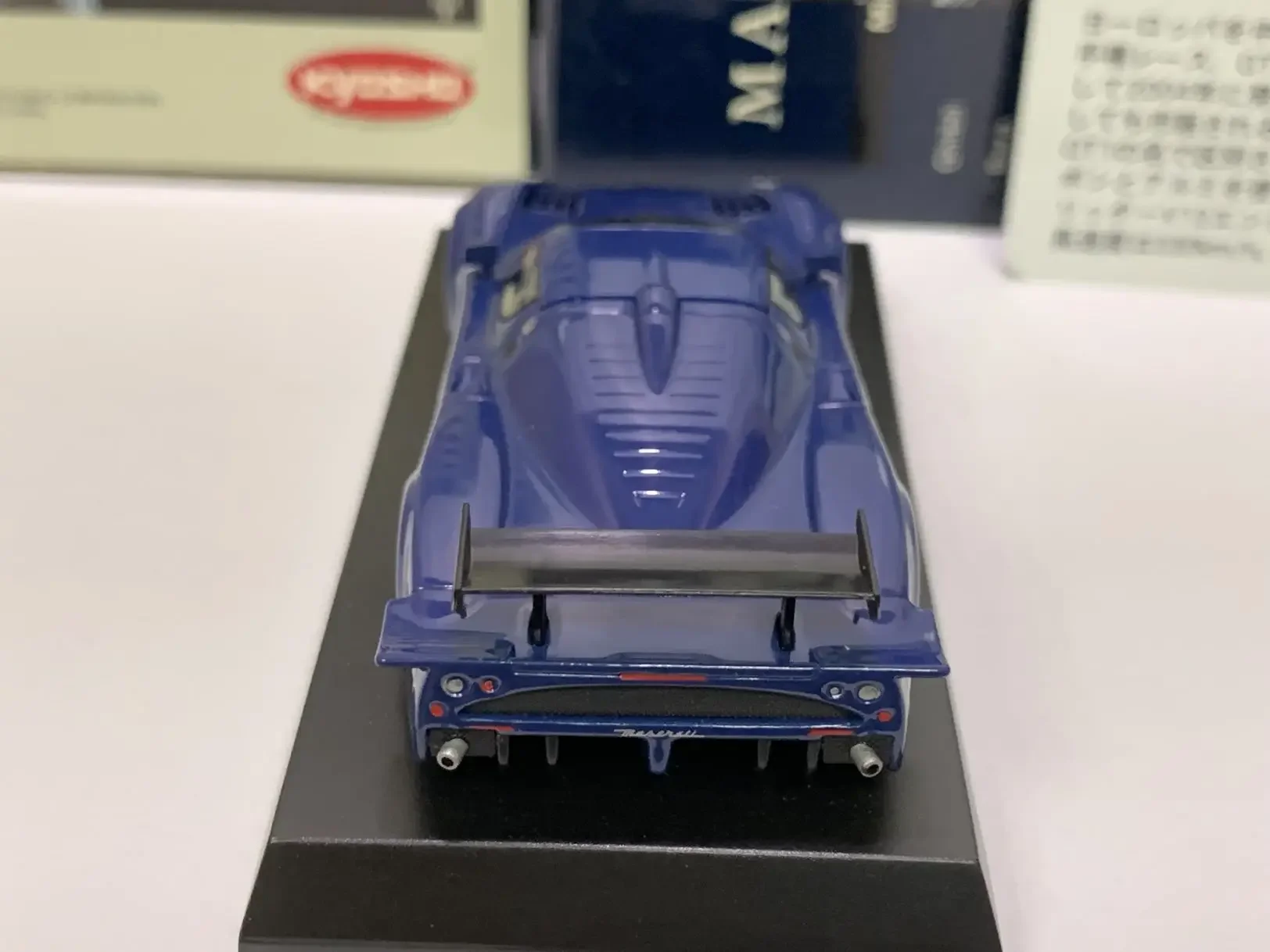 KYOSHO 1/64 Maserati MC12 GT1 Соберите модель тележки из литого под давлением сплава