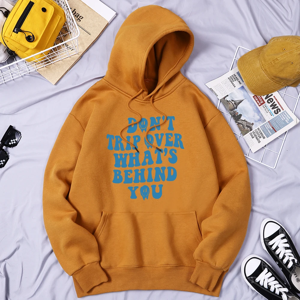 

Don'T Trip Over What'S Behind You Print Man Hooded Fashion Harajuku Hoodies Vintage Outdoor Hoodie Fleece Designer Man Clothing