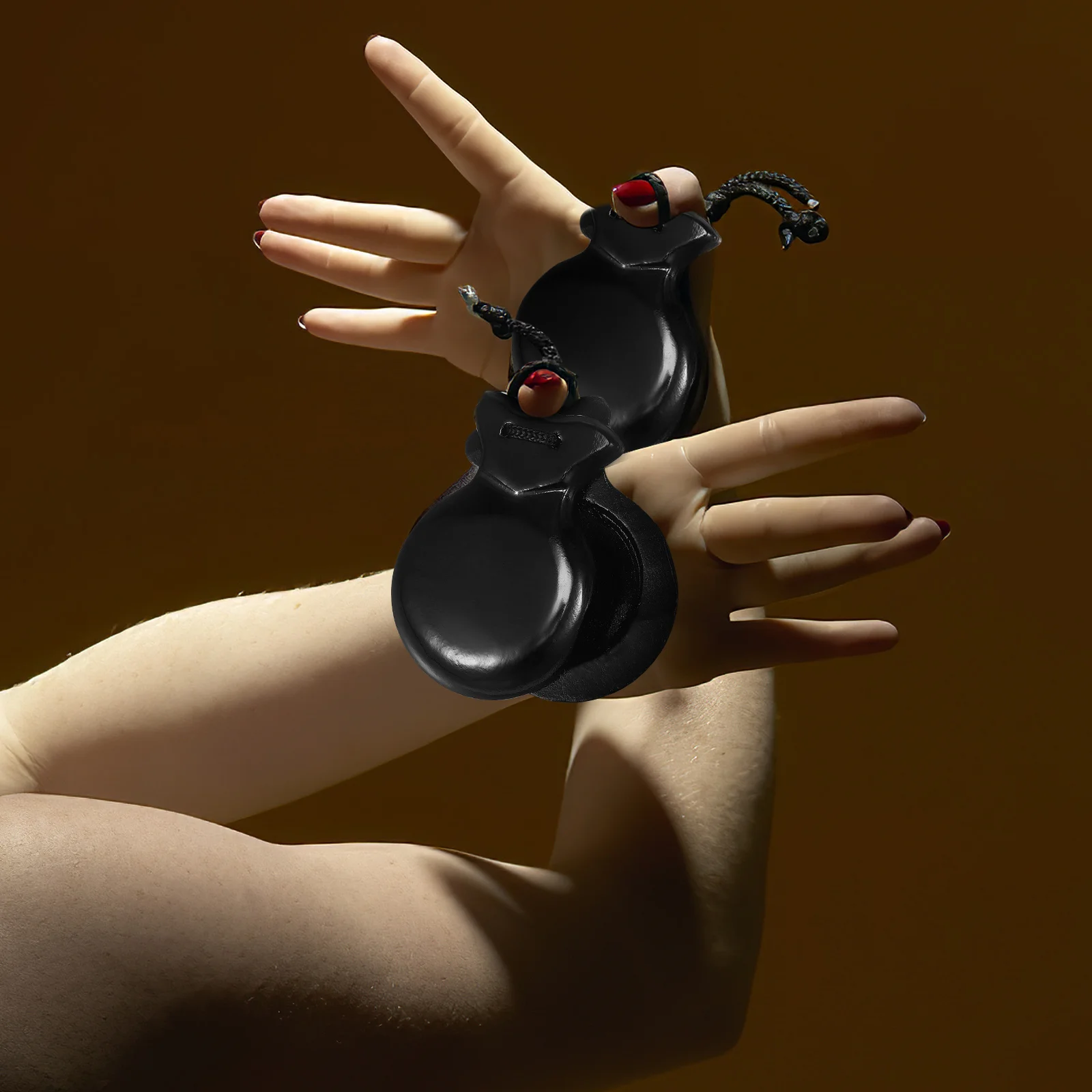 Деревянные испанские кастаньеты черный ударный инструмент объемные инструменты