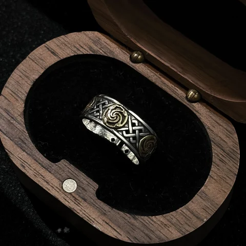 LENNIK Посеребренное медное регулируемое кольцо с узлом