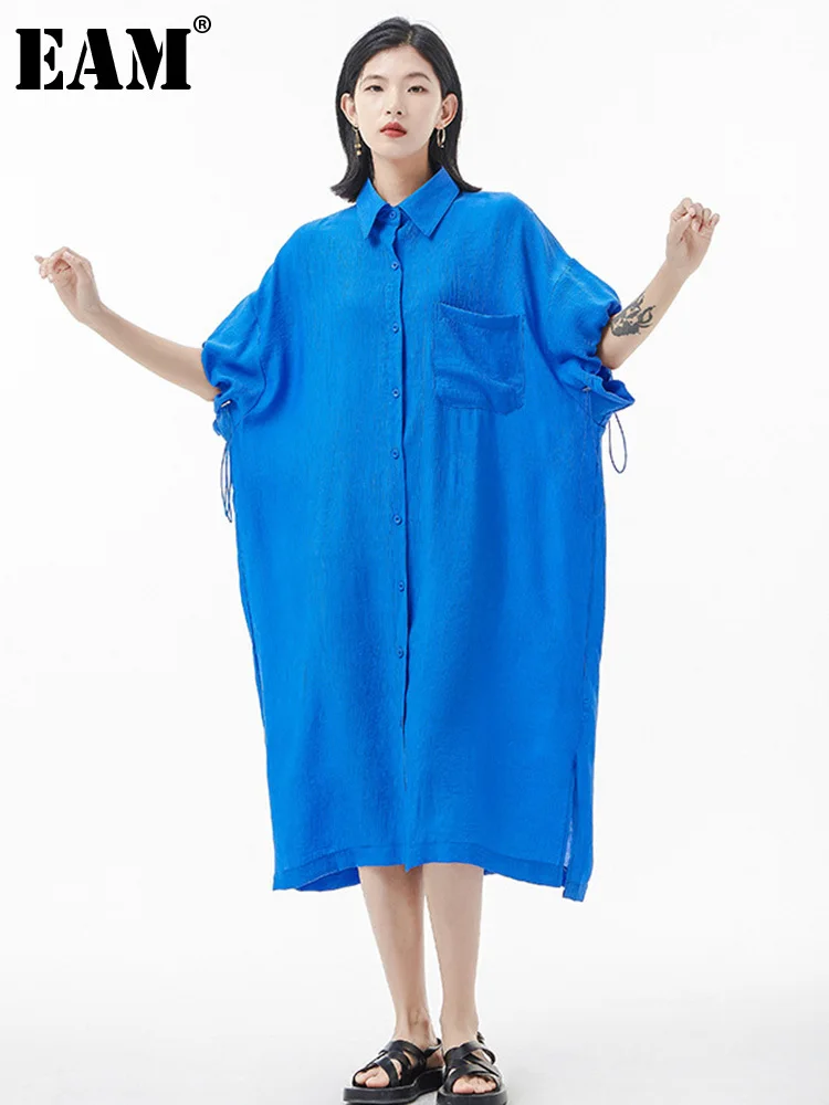 

[EAM] Women Blue Color Slit Big Size Long Dress New Lapel Short Drawstring Sleeve Loose Fit Fashion Spring Summer 2022 1DE7819