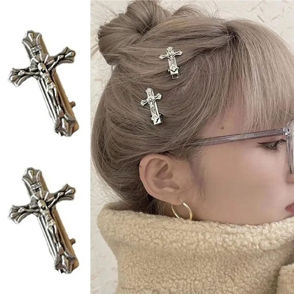 

Gothic Cross Hair Clips Punk Bangs Hair Barrettes Y2K Metal Cross Jesus Hairpin Women Girl Cool Duckbill Clip Hair Accessories