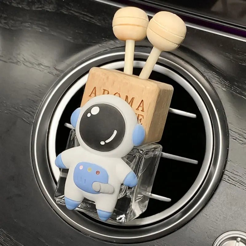 

Car Aromatherapy Creative Astronaut Car Air Outlet Perfume Bottle Decoration Lasting Light Fragrance Cartoon Car Fragrance