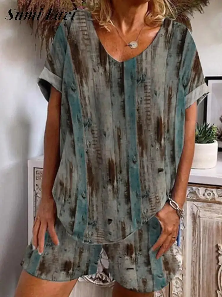 

New Casual V Neck Short Sleeve Crimping Tops Shorts Two Piece Suit Hawaii Style Ladies Loose Sets Summer Print Beach Daily Suits