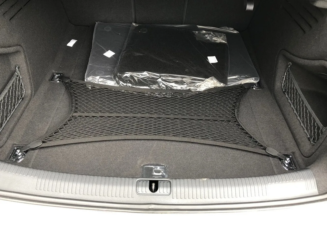 Оригинальная сетка для багажника хранения багажа всякой всячины Audi A1 A3 A4L A5 A6L Q3 Q5