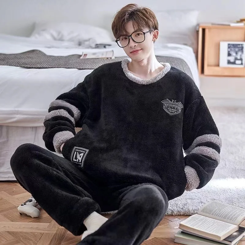 ΠΠΈΠΌΠ½ΠΈΠ΅ ΠΏΠΈΠΆΠ°ΠΌΡ, ΠΌΡΠΆΡΠΊΠΈΠ΅ ΡΠΎΠ»ΡΡΡΠ΅ ΠΏΠΈΠΆΠ°ΠΌΠ½ΡΠ΅ ΠΊΠΎΠΌΠΏΠ»Π΅ΠΊΡΡ ΠΈΠ· ΠΊΠΎΡΠ°Π»Π»ΠΎΠ²ΠΎΠ³ΠΎ ΡΠ»ΠΈΡΠ°, ΠΆΠ΅Π½ΡΠΊΠ°Ρ ΡΠ΅ΠΏΠ»Π°Ρ ΠΎΠ΄Π΅ΠΆΠ΄Π° Π΄Π»Ρ ΡΠ½Π°, ΡΠ»Π°Π½Π΅Π»Π΅Π²Π°Ρ ΠΠΎΠΌΠ°ΡΠ½ΡΡ ΠΎΠ΄Π΅ΠΆΠ΄Π° Ρ ΠΊΡΡΠ³Π»ΡΠΌ Π²ΡΡΠ΅Π·ΠΎΠΌ, Π΄ΠΎΠΌΠ°ΡΠ½ΡΡ ΠΏΠΈΠΆΠ°ΠΌΠ° ΠΠΈΠΌΠ½ΠΈΠ΅ ΠΏΠΈΠΆΠ°ΠΌΡ, ΠΌΡΠΆΡΠΊΠΈΠ΅ ΡΠΎΠ»ΡΡΡΠ΅ ΠΏΠΈΠΆΠ°ΠΌΠ½ΡΠ΅ ΠΊΠΎΠΌΠΏΠ»Π΅ΠΊΡΡ ΠΈΠ· ΠΊΠΎΡΠ°Π»Π»ΠΎΠ²ΠΎΠ³ΠΎ ΡΠ»ΠΈΡΠ°, ΠΆΠ΅Π½ΡΠΊΠ°Ρ ΡΠ΅ΠΏΠ»Π°Ρ ΠΎΠ΄Π΅ΠΆΠ΄Π° Π΄Π»Ρ ΡΠ½Π°, ΡΠ»Π°Π½Π΅Π»Π΅Π²Π°Ρ ΠΠΎΠΌΠ°ΡΠ½ΡΡ ΠΎΠ΄Π΅ΠΆΠ΄Π° Ρ ΠΊΡΡΠ³Π»ΡΠΌ Π²ΡΡΠ΅Π·ΠΎΠΌ, Π΄ΠΎΠΌΠ°ΡΠ½ΡΡ ΠΏΠΈΠΆΠ°ΠΌΠ°