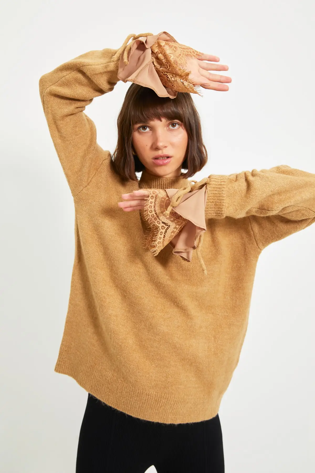 

Trendyol Upright Collar Knitwear Sweater TWOAW22KZ0755