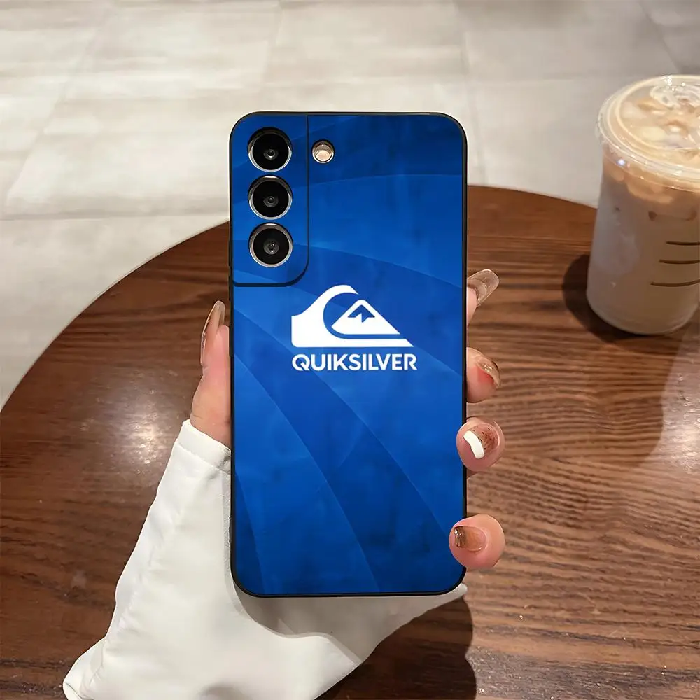 Фото Чехол для телефона Quiksilver Surf And SkateboardS для Samsung S25 Ultra, S26, S24 FE, S23, S22, S20, S21 Plus, A54, A34, A53, A16 (задняя крышка) №4