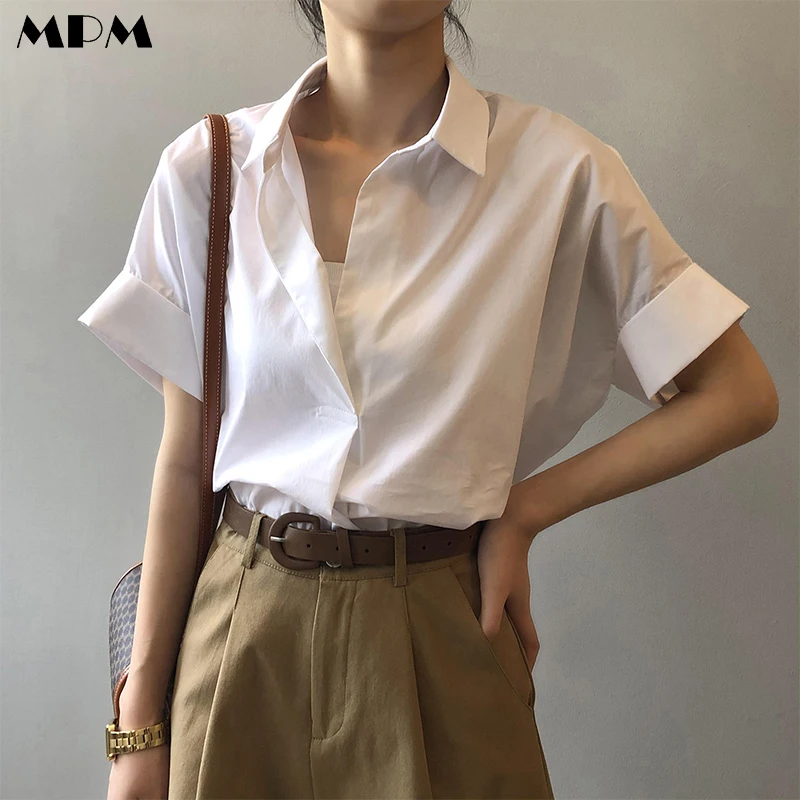 

Fashion Women's Short Sleeve Shirt Loose Casual Solidturn-Down Collar Pullover Top Versatile Design Sense Shirt 2022 Summer New