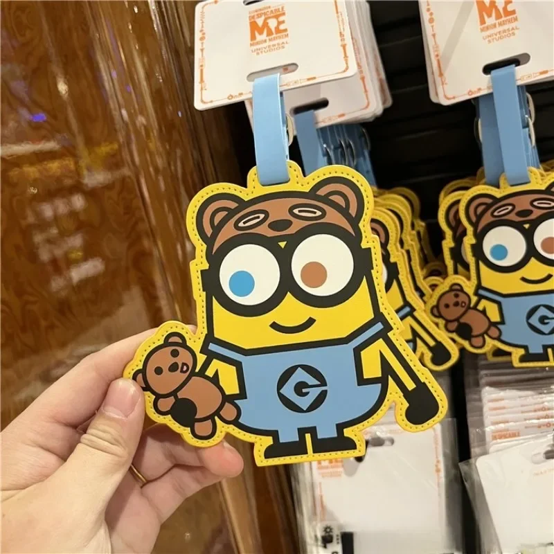 Фото Милый мультяшный багажный брелок в стиле Миньонов, креативная именная бирка для дорожной сумки, портативный багажный ярлык для чемодана и посадочного талона №3