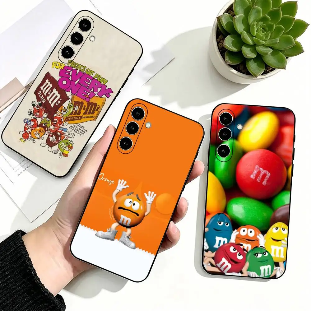 Фото Забавный стильный чехол для телефона с изображением конфет M&Ms, черный, силиконовый, мягкий, для Samsung Galaxy A73, A72, A71, A70, A53, A52, A51 №1