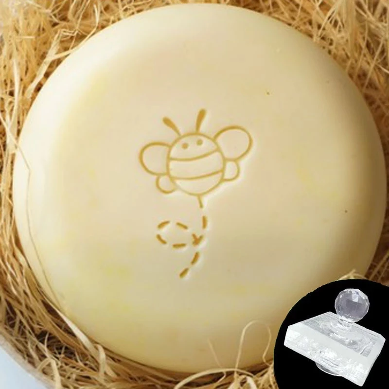 

New Cute Bee pattern Resin soap stamp mold chapter natural handmade seal 3cm Acrylic Mini DIY Soap Stamp Chapter