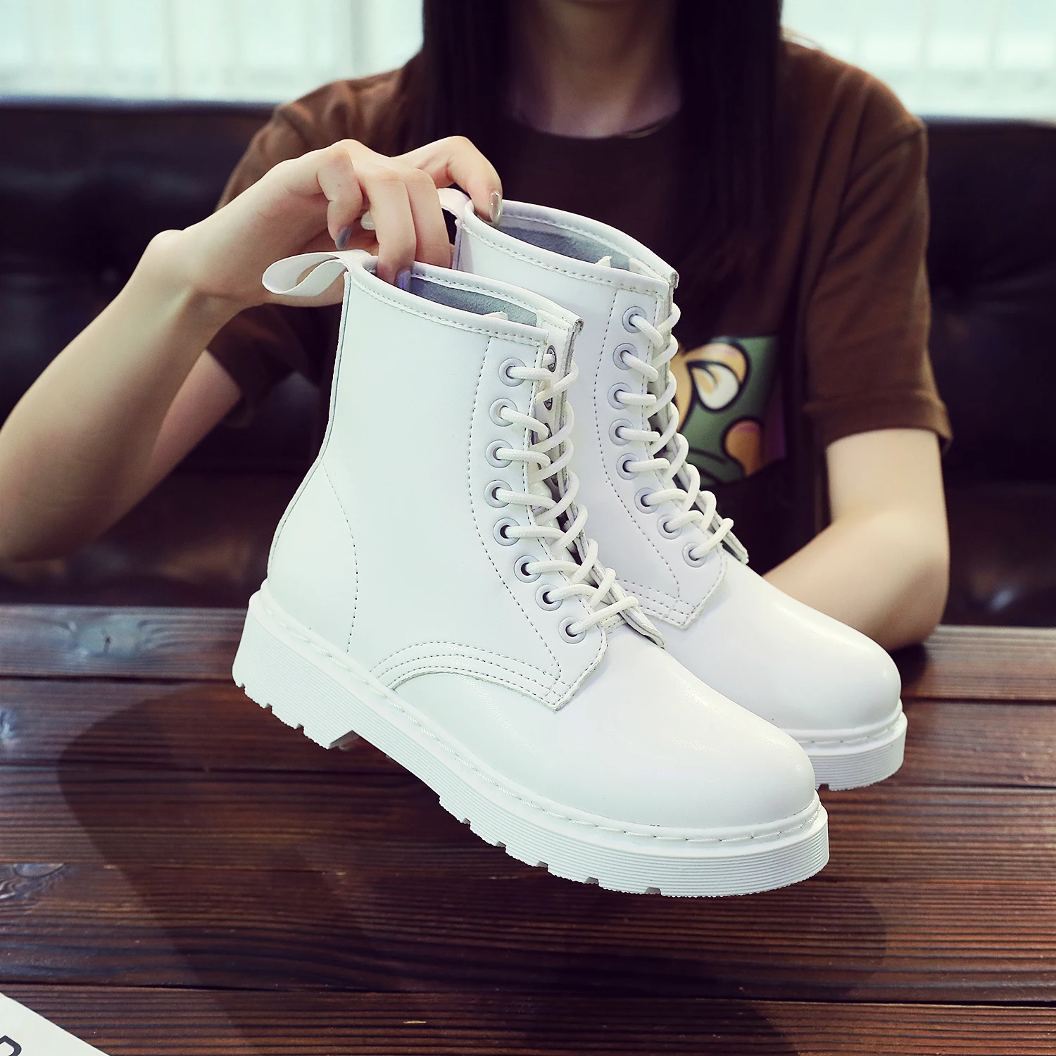 

Winter New Solid Color Trend Leisure Comfortable and Warm Outdoor Lace up Durable and Anti slip High Sleeve Couple Boots