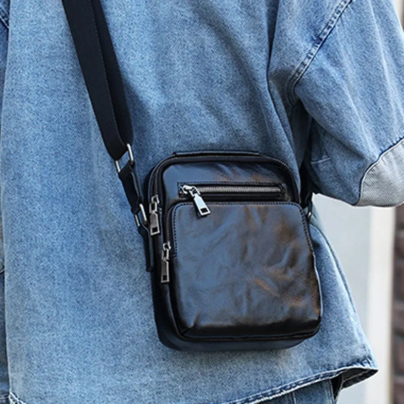 

AETOO Plant tanned leather crossbody bag men's style men's bag new trend fashion men's shoulder bag leather men's bag crossbody